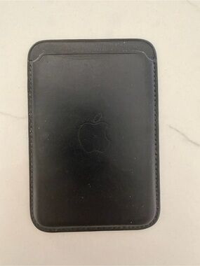 Apple Black Leather Tablet Sleeve with Embossed Logo